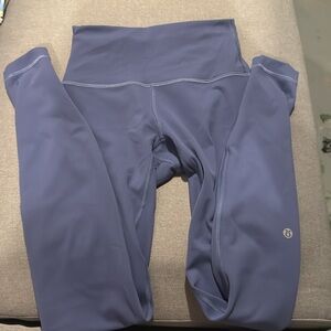 Lululemon Blue/purple ish Leggings wunder train tight 28inch length size 4